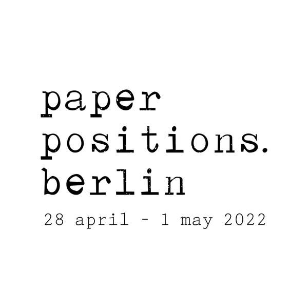 Logo Paper Positions Berlin_3zeilig_mitDatum